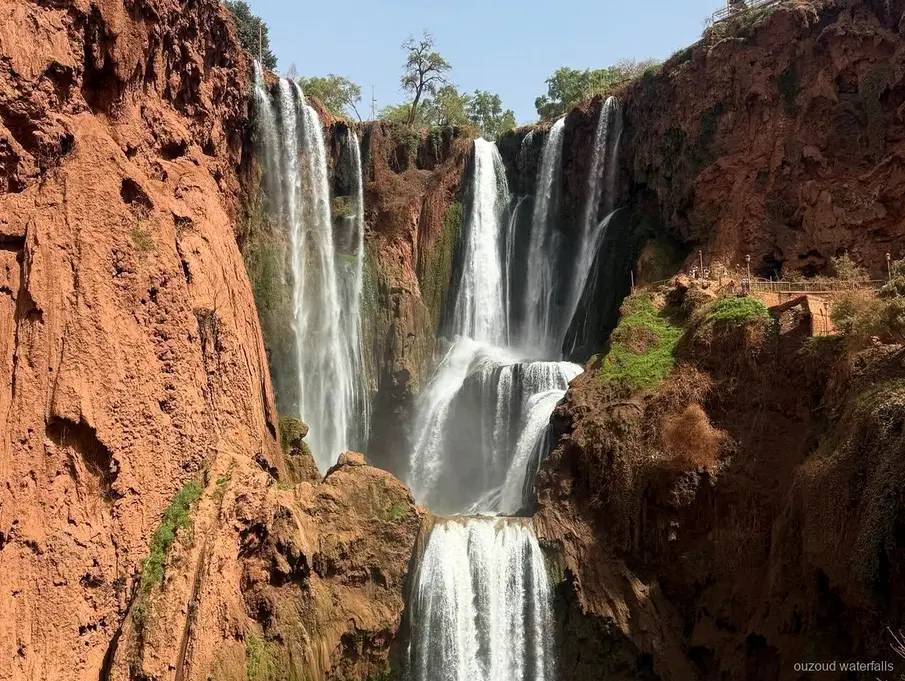 Privates Luxusfahrzeug für die Ouzoud Wasserfälle Tour ab Marrakesch